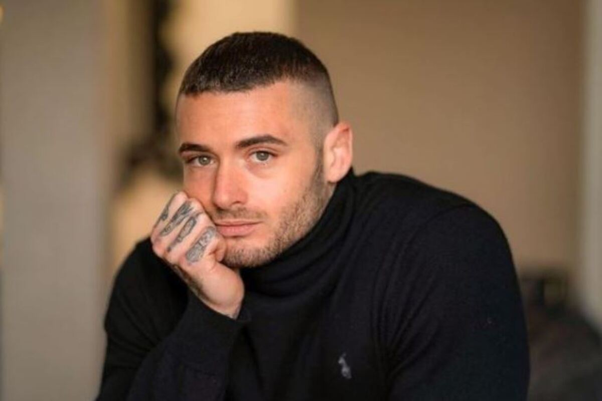 Il Primo Tronista Di Uomini E Donne