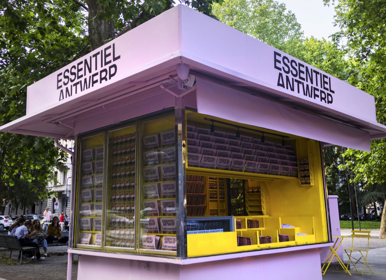 essentiel antwerp kiosk